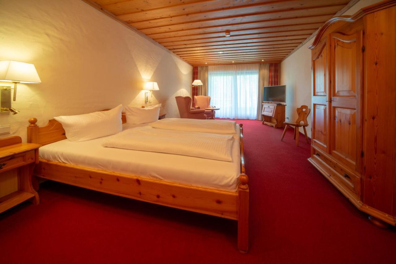 Double Room,1545432607:JPEG